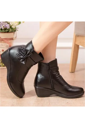Butterfly-knot Ankle boots